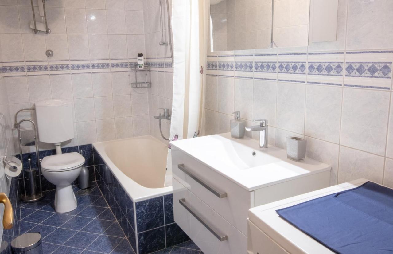 Apartment Dany - Free Beach Parking Μακάρσκα Εξωτερικό φωτογραφία